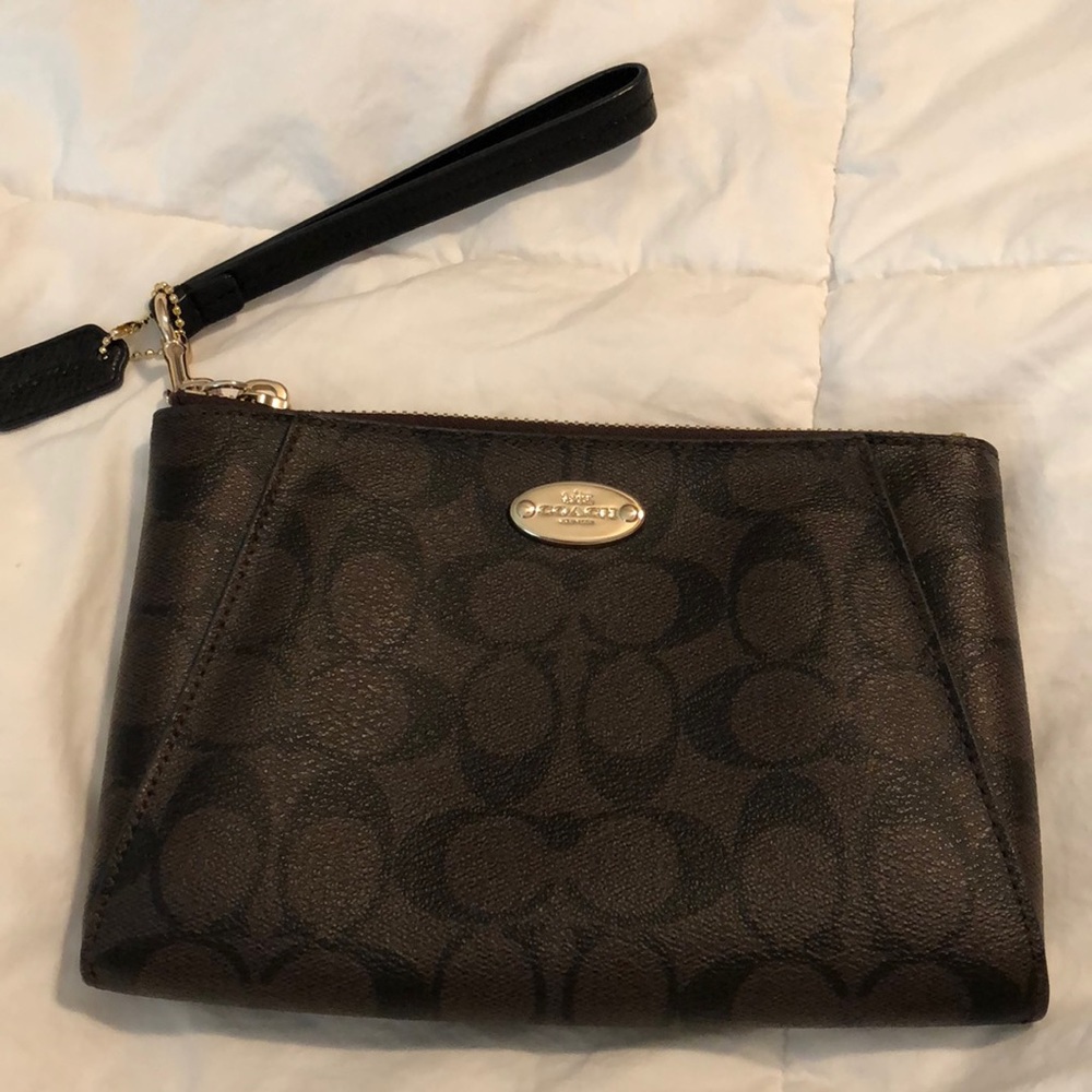 Wristlet